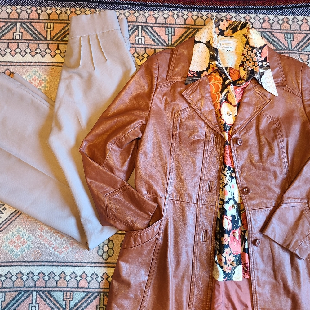 1970's Women's Brown Leather Jacket Size 14